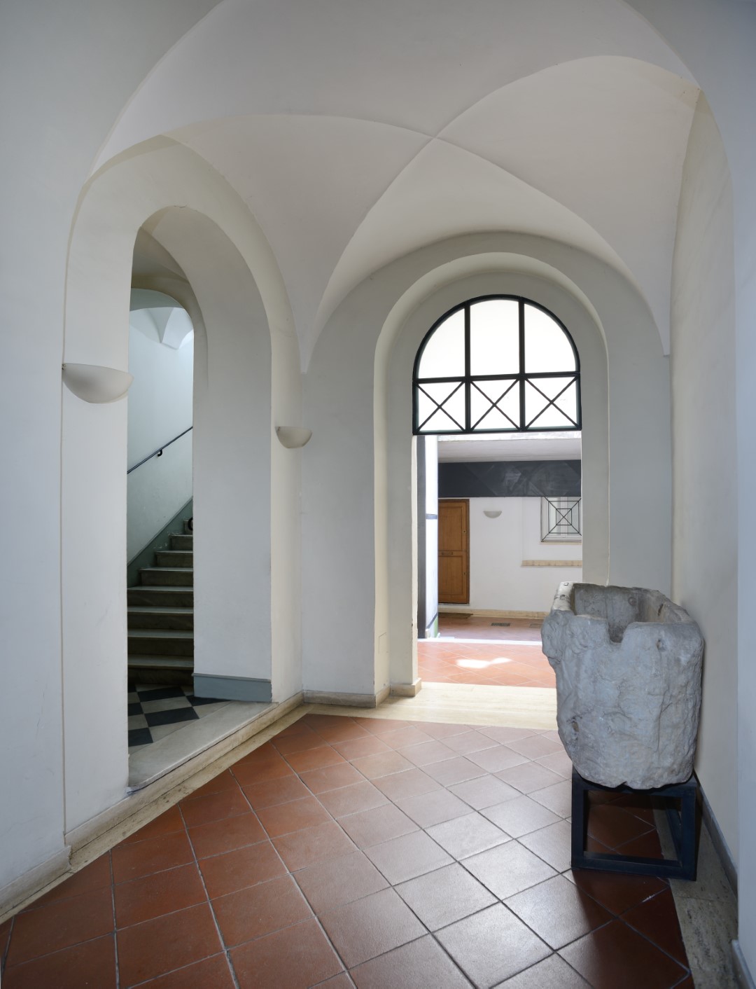 Piè di Marmo 06 https://marblefootapart.it/wp-content/uploads/2024/01/Pie-di-Marmo-06.jpg